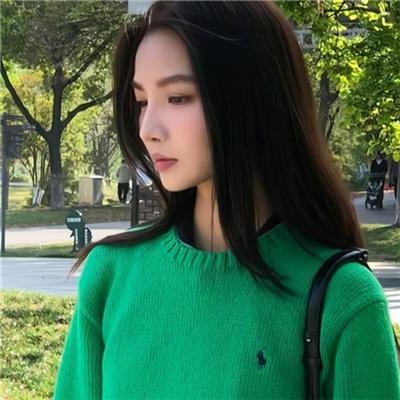 怪笑少女
